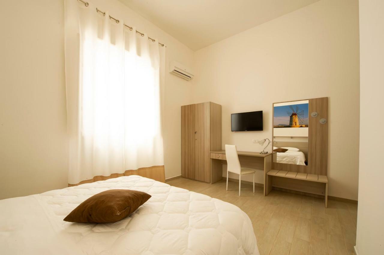 Sole Mare Sale Bed & Breakfast Torre Nubia Eksteriør bilde
