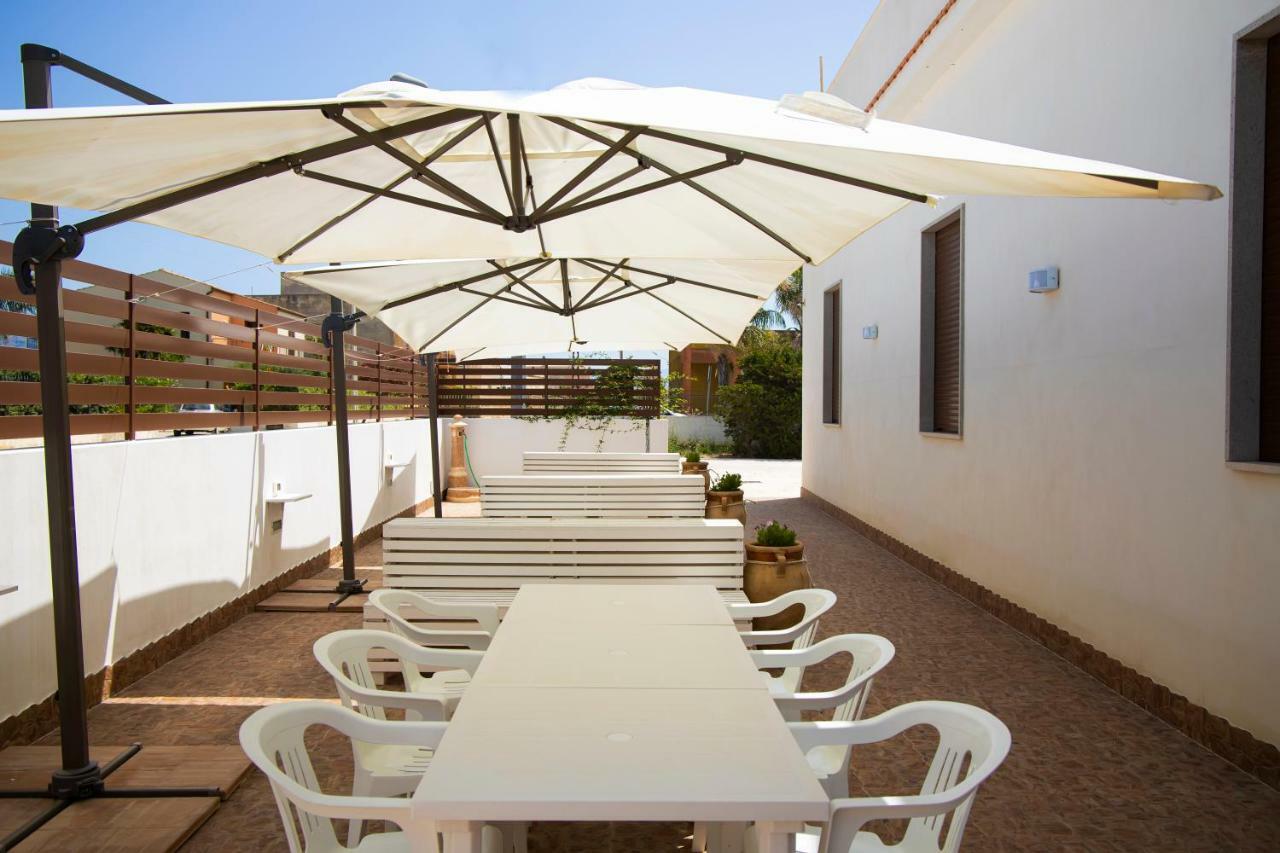 Sole Mare Sale Bed & Breakfast Torre Nubia Eksteriør bilde